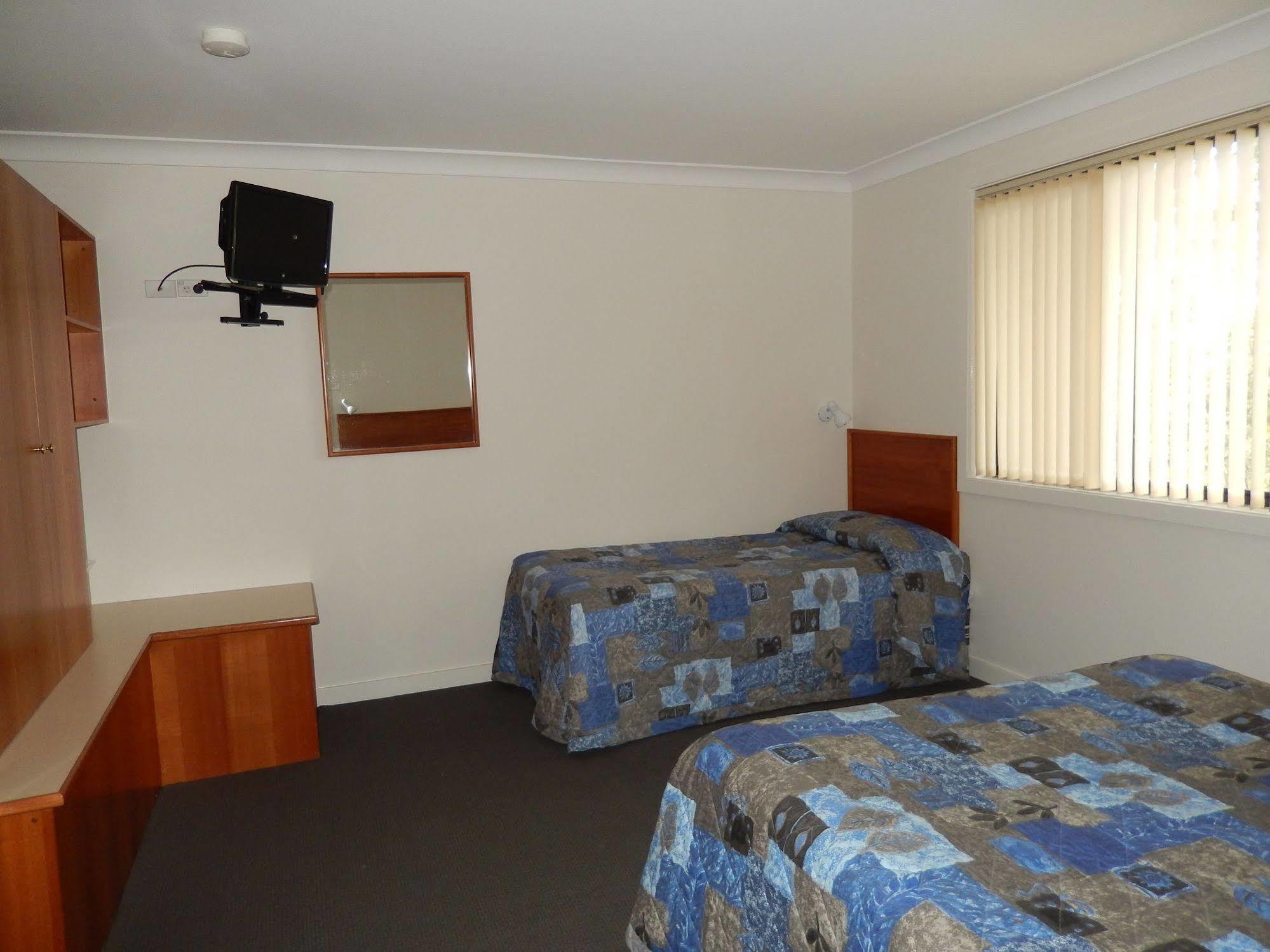 The Pioneer Way Motel Springwood Exterior photo
